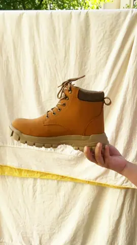 #fallfreshness #tiktokshop #shoes #safetyshoes 
