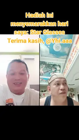 Salah satu Hadiah terbaik di LIVE saya. Terima kasih atas dukungan Anda terhadap konten saya, Yhi.aaa. @ #tiktoklive #livehighlights #livegift #starglasses 