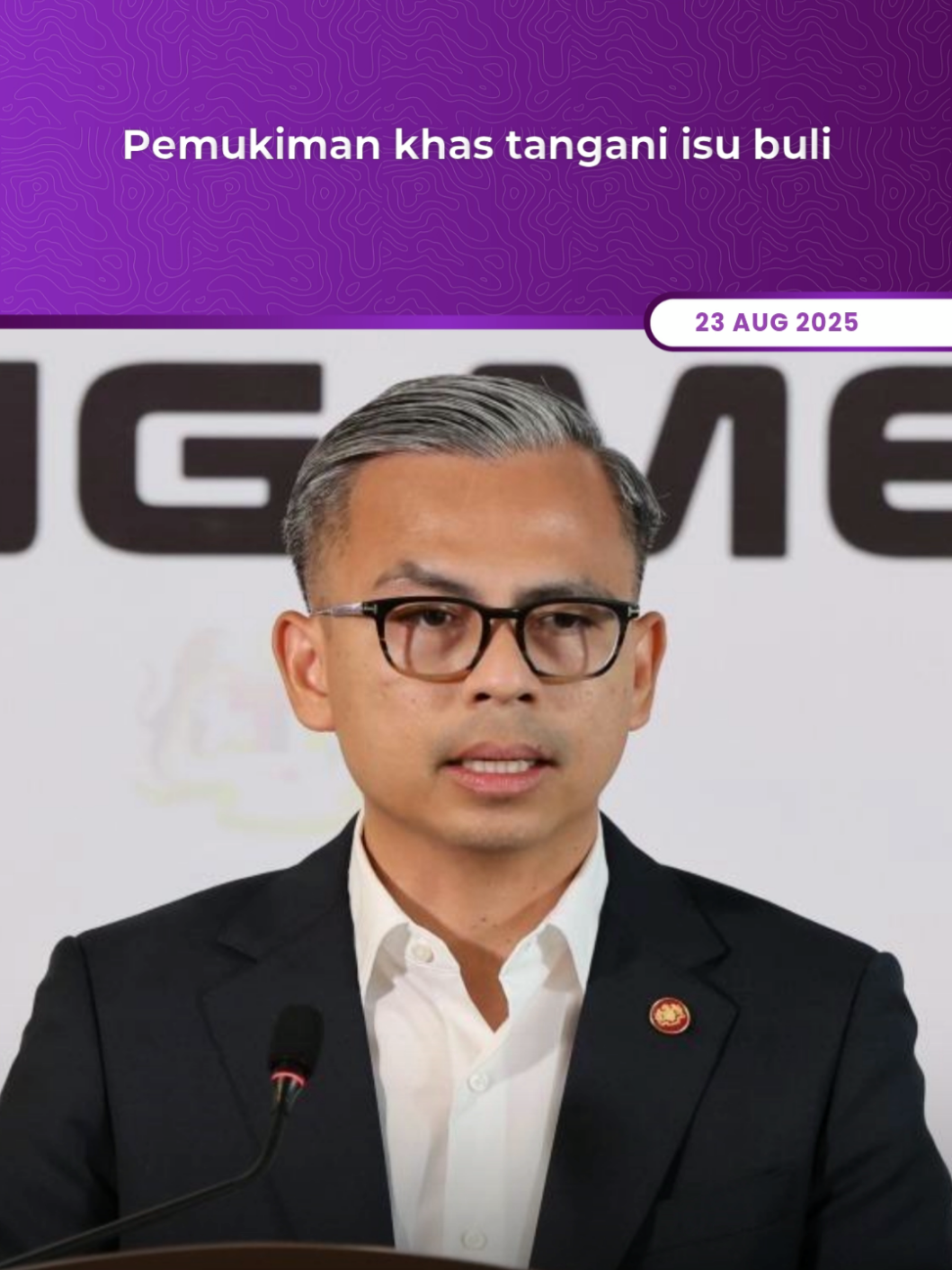 Pemukiman khas akan diadakan dalam masa terdekat bagi menyelaras SOP untuk atasi kes buli secara menyeluruh. Jurucakap Kerajaan, Datuk Fahmi Fadzil berkata ia perlu dilakukan kerana wujud SOP berbeza bagi atasi kes buli dalam kalangan agensi-agensi berkaitan termasuk KPM dan MARA. #AstroAudioNews 
