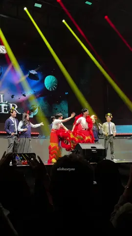 DEAN LUTHFI BENERAN JADI BARONGSAI GUYS😭😭😭