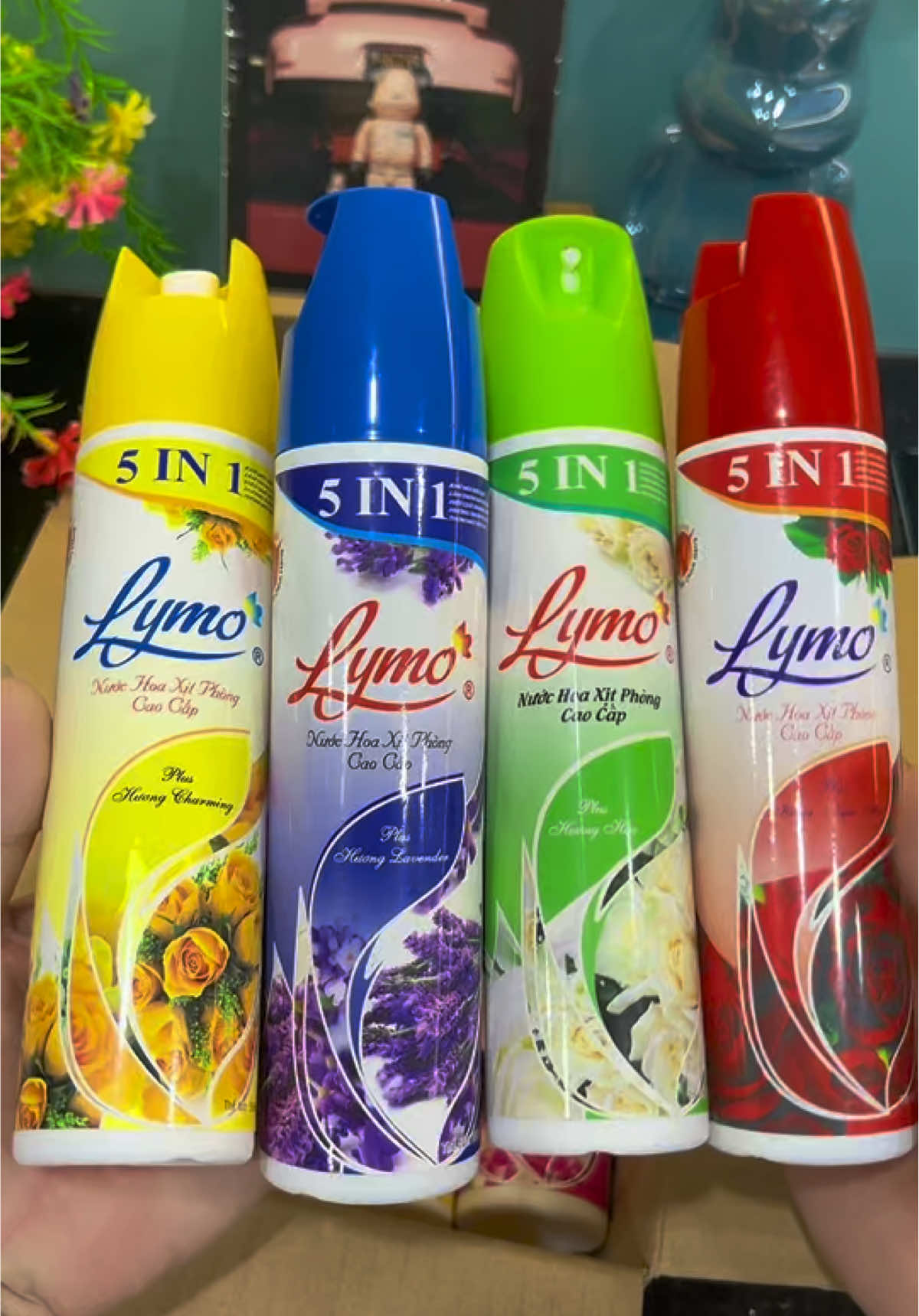 Combo 4 chai xịt phòng tinh dầu nước hoa Lymo #emkieutaphoa #xitphong #xitphonglymo #lymo #xitphongnuochoa