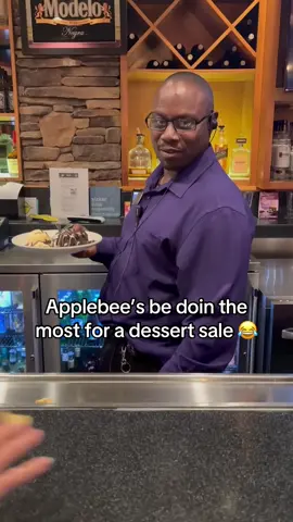 Triple Chocolate Melt Down 😭 #Fyp #Viral #Applebees #TripleChocolateMeltdown #fyppppppppppppppppppppppp 