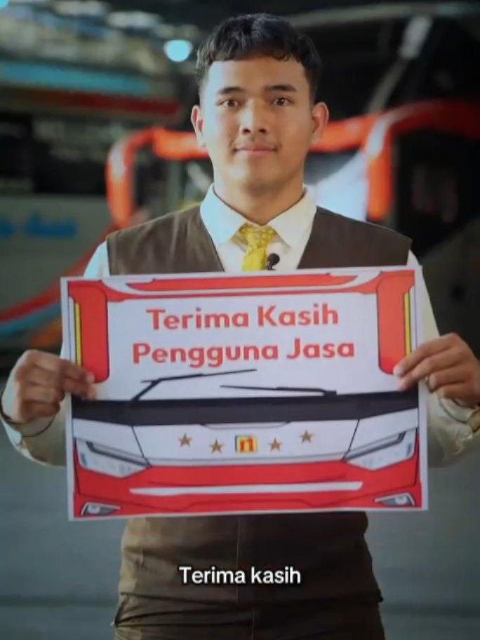 Perjalanan panjang ini bukan hanya tentang jarak yang kita tempuh, tapi tentang kepercayaan dan kebersamaan yang terjalin. Terima kasih akan selalu terucap dari kami untuk Anda karena selalu memilih kami sebagai bagian cerita di setiap perjalanan ✨️ Pesan tiket perjalanan nyamanmu sekarang. Kunjungi www.rosalia-indah.co.id atau unduh aplikasi Rosalia Indah di Google Play/App Store dan kunjungi Agen Penjualan Tiket terdekat di wilayah Anda. #rosaliaindahaja #rosaliaindah #rosaliaindahtransport #rosaliaindahofficial #rosaliaindahgroup 