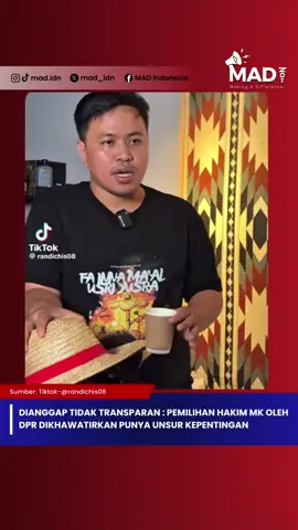 ⚖️ Hakim MK dipilih DPR, tapi publik tidak diajak terlibat? Transparansi dipertanyakan, kepentingan politik dikhawatirkan. Kalau UU buatan DPR bisa di-review MK, wajar dong publik waspada. ___________________ Instagram: @mad.idn Tik-Tok: @mad.idn X: @mad_idn Facebook: MAD Indonesia #indonesiagelap #viral #fyp #trending #dpr 