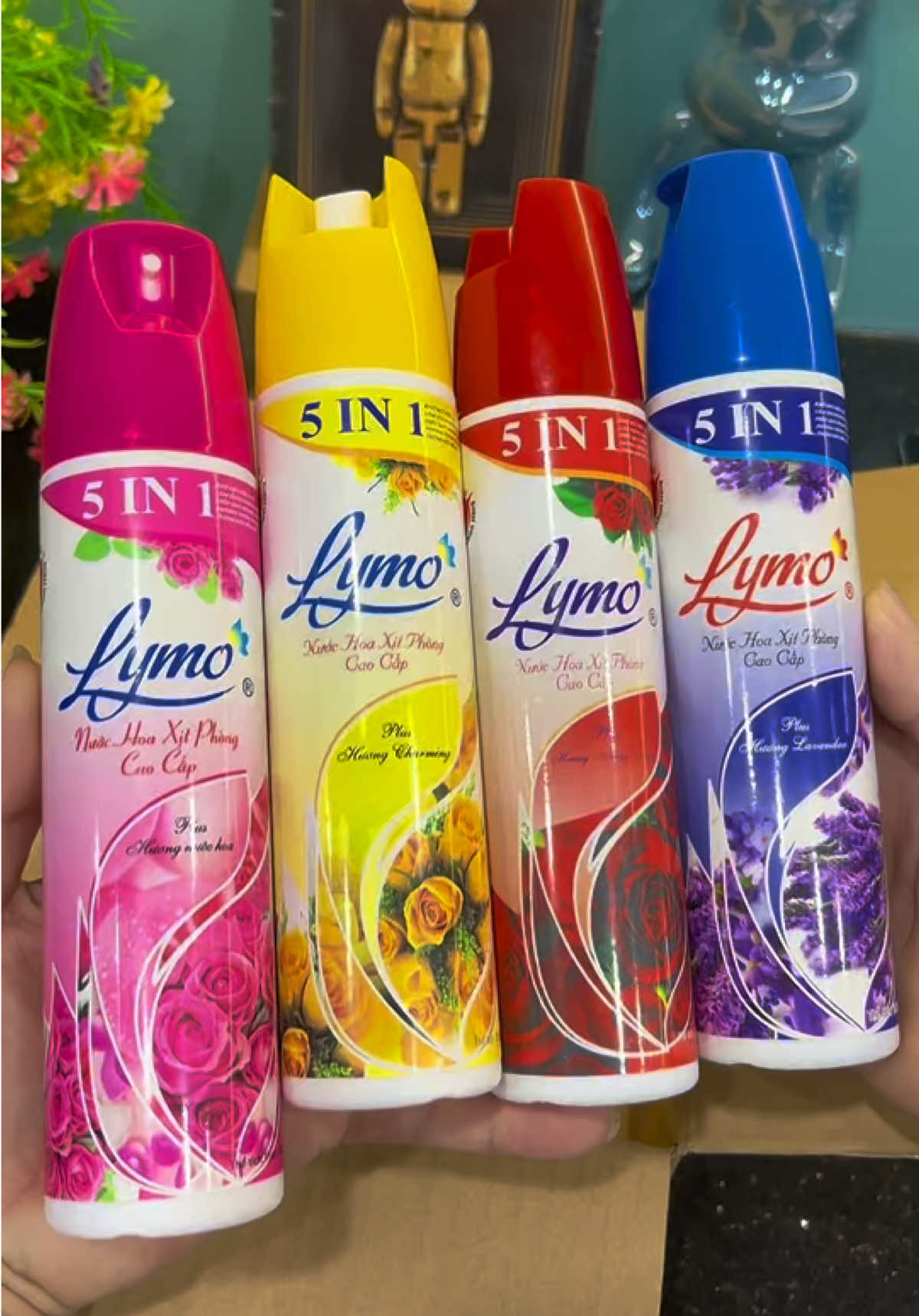 Combo 4 chai xịt phòng tinh dầu nước hoa Lymo #emkieutaphoa #xitphong #xitphonglymo #lymo #xitphongnuochoa