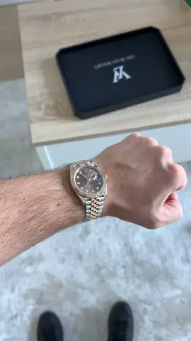The Rolex 126331 Datejust 41 Chocolate diamond dial 🍫  At The Watch Loft, we specialize in sourcing rare and exclusive timepieces tailored to your needs. To purchase or reserve a watch, contact us today. 📞 BUY | SELL | TRADE ✅ We can source any watch ✅ Sell your watch through us ✅ Crypto payments accepted We are not affiliated with any of the brands we sell. ❌#LuxuryWatches #menswatches #mensluxurywatches #fyp#datejust 