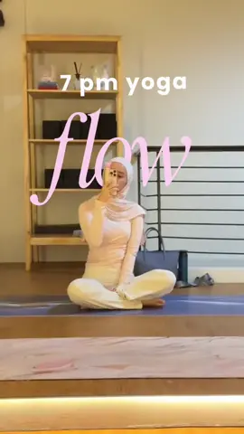 evening yoga>>>  #yoga #flow 