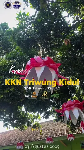 Kreasi dan kreatif menghias galon bekas untuk di jadikan pot bunga ,🌷,  terimakasih SDN Triwung kidul 2 #iad #kkn2025 #probolinggo #triwungkidul #kreasi 