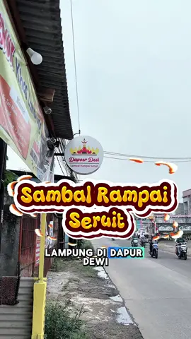 Dengan cita rasa khas nusantara, sambal rampai seruit ini punya sensasi pedas gurih yang bikin makan makin lahap. Gak perlu takut soal harga, cukup dengan Rp10.000 aja udah bikin perut kenyang – pas banget buat anak kost, keluarga, sampai pecinta kuliner pedas! 🌶️🍚 👉 Cocok banget buat makan bareng keluarga, nongkrong bareng temen, atau sekedar isi perut habis aktivitas. Dijamin sekali coba langsung jatuh hati, rasanya autentik khas Lampung, tapi hadir di Parung, Bogor! 📍 Lokasi gampang dicari: Sebrang Gang Onong, Jl. H. Mawi No.118, RT.05/RW.05, Warujaya, Kec. Parung, Kabupaten Bogor, Jawa Barat 16330. ✨ Jadi tunggu apa lagi? Yuk mampir dan rasakan sensasi sambal rampai seruit yang bikin nagih, enak banget dan pastinya ramah di kantong. Kuliner enak gak harus mahal! 😋🍴 #ciseeng #lampung #infoparung #parung #kulinerbogor 