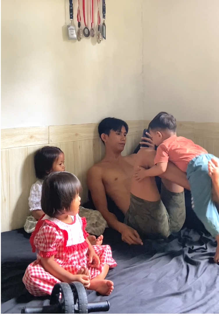 Buka jasa ngasuh anak keliling!