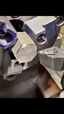 #5axis #4axis #CNC #4eksen #5eksen #cncmachining #milling #cncmachine #5axiscnc #Simultaneousmachining #rotarytable #rtcp #cncprogramming #cncfreze #işlememerkezi #4eixos #cnc5eixos #4ejes #5ejes #cncdikişlem#cncoperatoru_ #lathe #Fixture #clamps #mould #4trụccnc #5trụccnc #5achsen #токарь #металлообработка #токарныеработы #frezarkacnc #4ось #чпу #чпуфрезеровка #cncturning #4axismilling #5axismachining