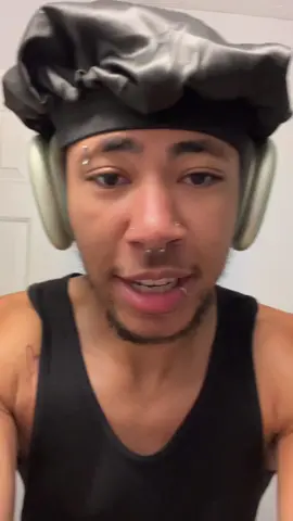 did i really say gucci ? also here's my friend @mystiqueswag_  !