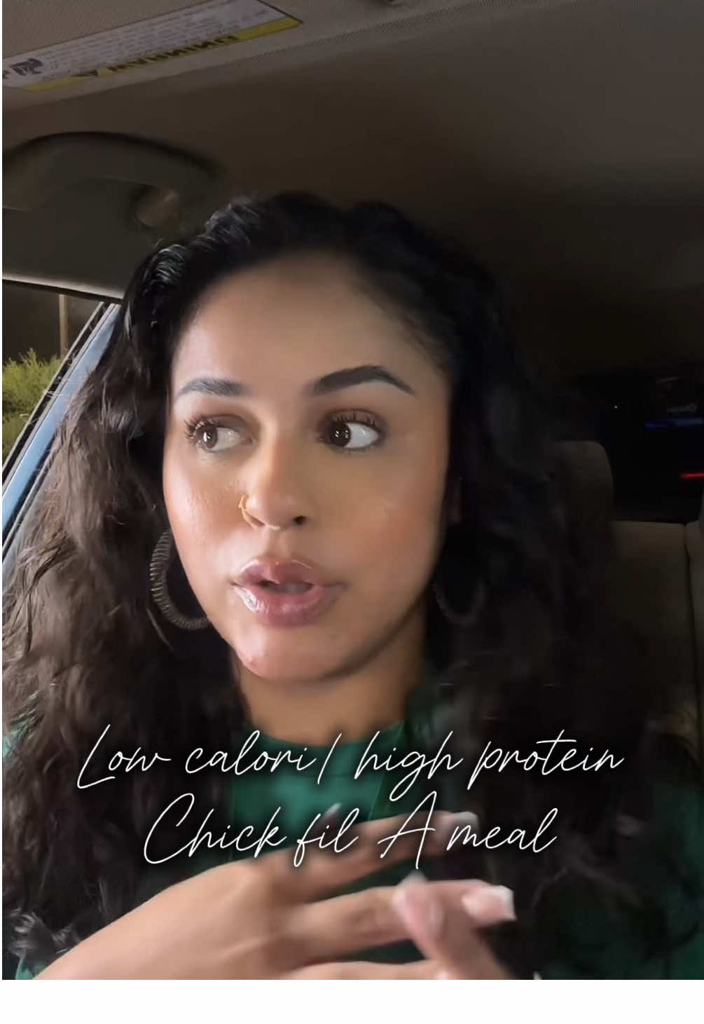I forgot to take the chicken out the freezer so here I am🫠 #highproteinmeals #lowcaloriefastfood #chickfila #fyp #gymgirl 