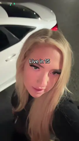 Come join us and show love we’ve had a rough day since yesterday and our head hurts our eyes hurt, but we showing up #livecreator #TikToklive #LIVEIncentiveProgram #LIVEStory #PaidPartnership 