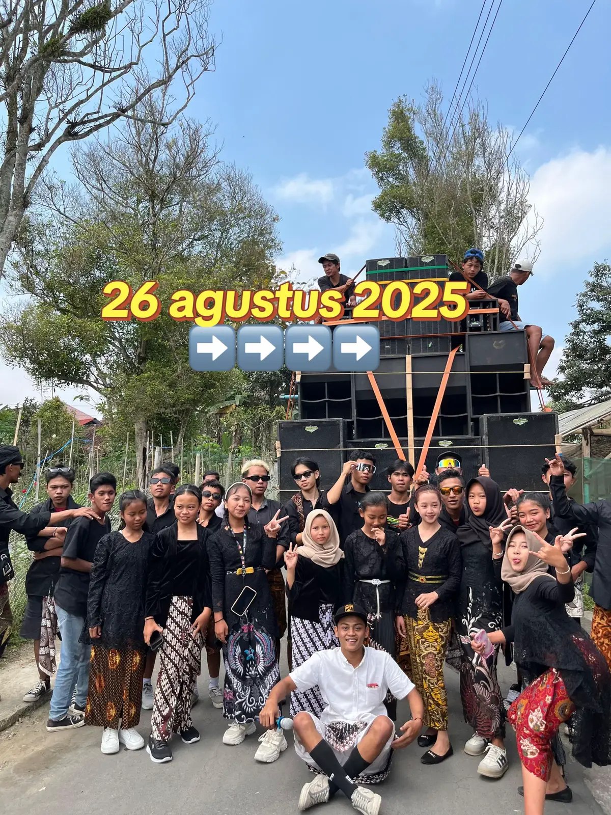 🗓️ selasa , 26 agustus 2025 📍Daseh, pakis, magelang Spescial perform : Siang - rukun santosa Malam - sanggar mahkota 🤗🤗🤗🤗🤗🤗 #magelang24jam #masukberanda #fypシ゚ #karangtaruna #viral 