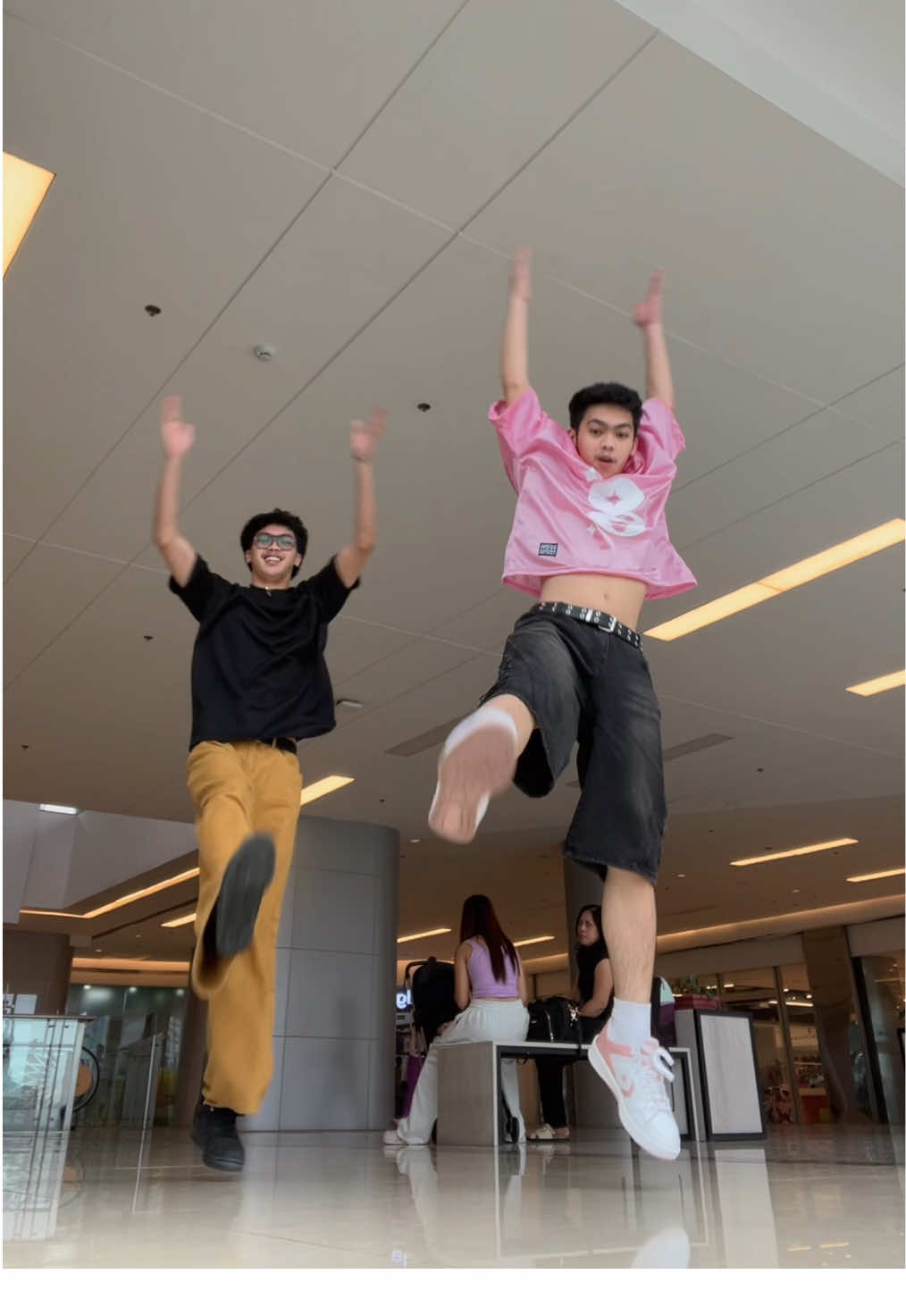 sky is falling downnn (dc: @Caleb Green) #fyp #Marcusss #dancetrend #trending ##dance 