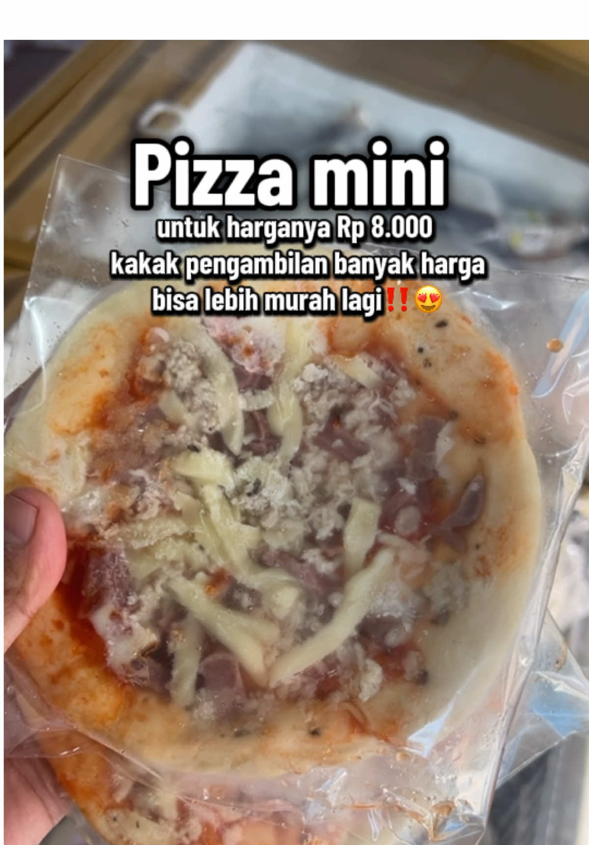 PIZZA MINI 🍕  pengambilan banyak harganya nego lagi kakak shayy‼️😍 Toko buka setiap hari  Senin-minggu : 08.00-21.00 Alamat : Cabang 1 : jalan pahlawan kerja,marpoyan damai Cabang 2 :jalan purwodadi ujung,panam (Maps : nr frozen food) #pizza #murah #pekanbarutiktok #vira 