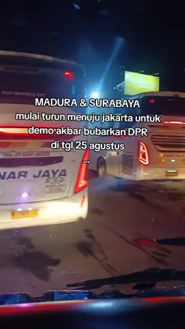 yg dari daerah kalian SMG sampai tujuan. kita bersatu di gedung DPR #demoakbar  #gedungdpr  #fypシ゚ 
