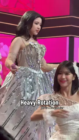 RCTI 36 Selebrasi Spektakuler - Heavy Rotation - @JKT48 & @tiara andini #HeavyRotation #TiaraAndini #Jkt48 #ShaniaGracia #christyjkt48 