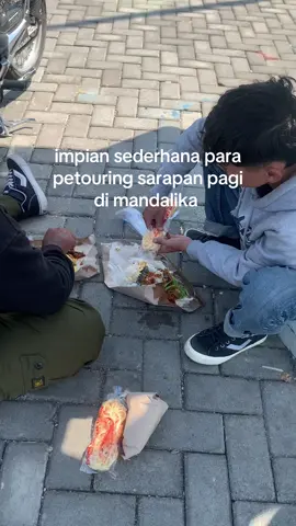 sederhana mawon🙏🏻 #kphgank#mandalikacircuit#lombok#suprabapak#touring 