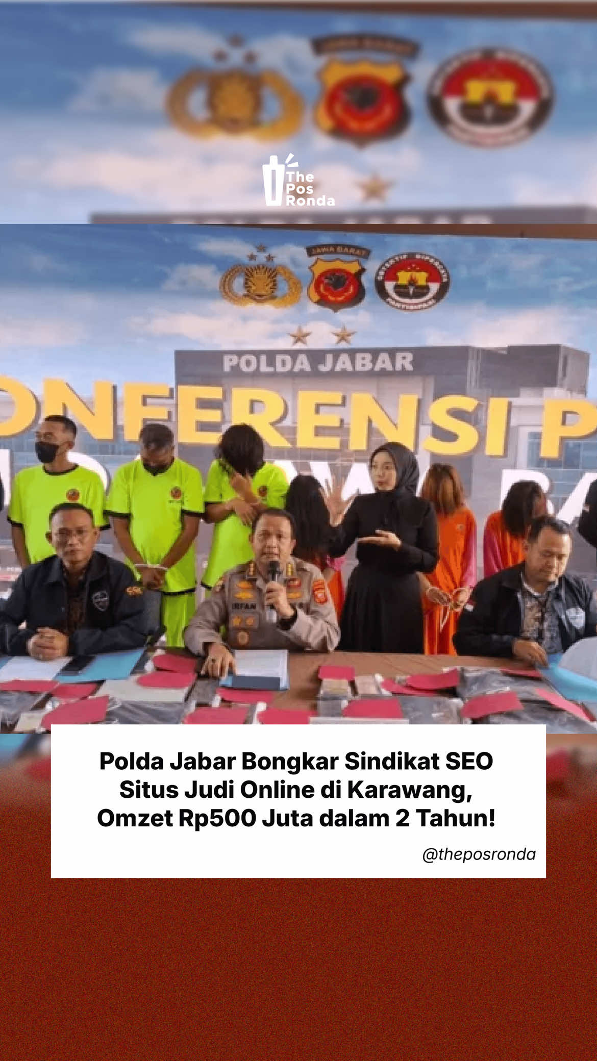 Polda Jawa Barat melalui Direktorat Reserse Siber berhasil membongkar sindikat SEO situs judi online di Karawang. Operasi ini menangkap enam tersangka yang tergabung dalam layanan “Garuda Website”, yang menaikkan peringkat setidaknya lima situs judi online. Dalam dua tahun operasional (2023–2025), jaringan ini meraup omzet Rp500 juta, dengan barang bukti seperti 11 laptop, 8 ponsel, 59 kartu Visa, hingga mobil mewah turut disita. Diduga, jaringan ini juga terkoneksi dengan operator di Kamboja dan Kanada. Para pelaku dijerat UU ITE dan denda maksimal Rp10 miliar. #PoldaJabar #SindikatJudiOnline #SEOJudiOnline #Karawang #Polri 