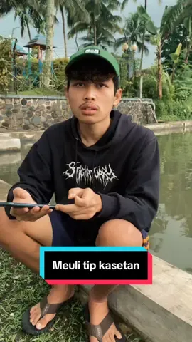 Meuli tip kasetan🤣😅,sketsakomedi., #fyppppppppppppppppppppppp #fouryoupage #virall #sketsakomedi #hiburan 