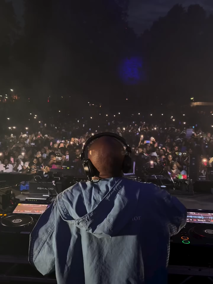 Kabza De Small rocking the Crowd at Piano People in London 22 August 2025 🔥🔥💯💯💯 #iqbal #iqbalessaney #iqesmusic #trendingsong #amapiano #dj #southafricanartist #top10 #shakesxles #southafricanmusician #southafrica #music #trendingsong #southafricanmusician #amapianoisalifestyle #rap #zeenxumalo #shakesxles #amapianodjmix #amapianoisamovement #amapianoislife #amapianototheworld #top10songs #top10 #trendingshorts #masmusiq #tylericu #leemckrazy #focalistic #stixx #babalwam #kelvinmomo #shasha #sykes #kabzadesmall #djmaphorisa #mrjazziq #leemckrazy #scottsmaphuma #Xduppy #uncoolmc #sjavasdadeejay #dlalathukzin #vigrodeep #masterpieceyvk #trendingshorts #justin99 #leemckrazy #youngstunna #jcole #jcoletypebeat #yumbs #031choppa #dbngogo #blackcoffee #shimza #stixx #sfarzortee #meera #julliangomes