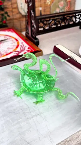 Make a green turtle with sugar