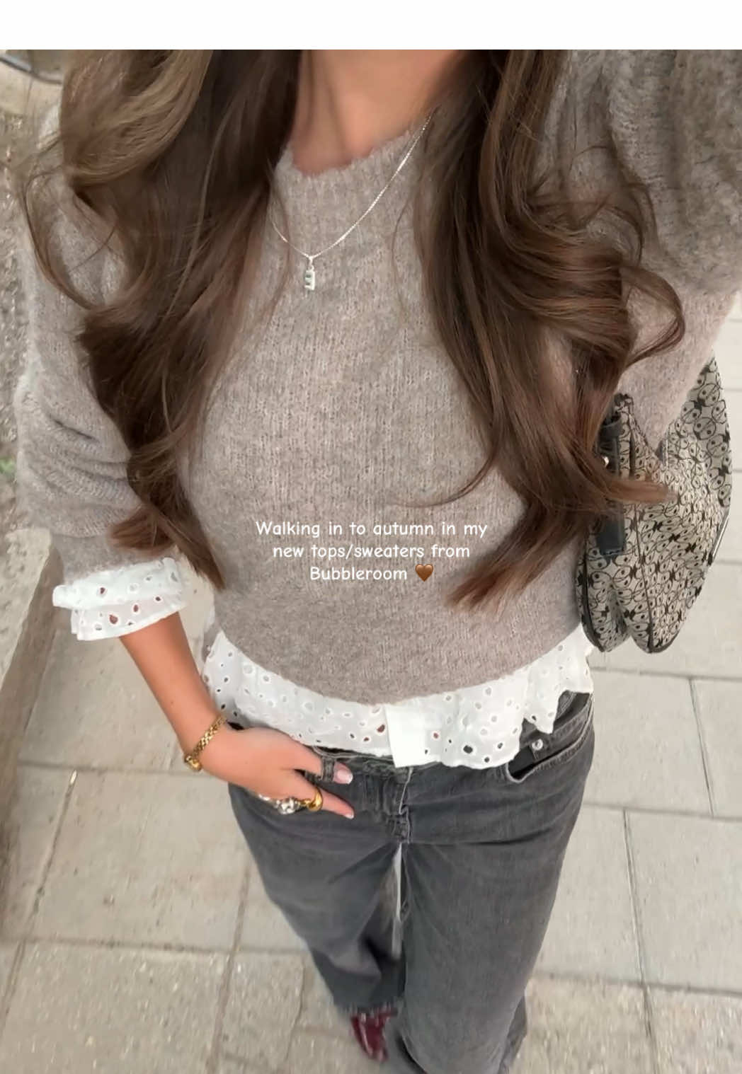 FRIDAP gives you 15% off everything at @bubbleroom until the end of the month 🧸🍁 In paid collaboration with Bubbleroom🤎 #outfitinspo #autumnoutfits #backtoschool #fallfashion 