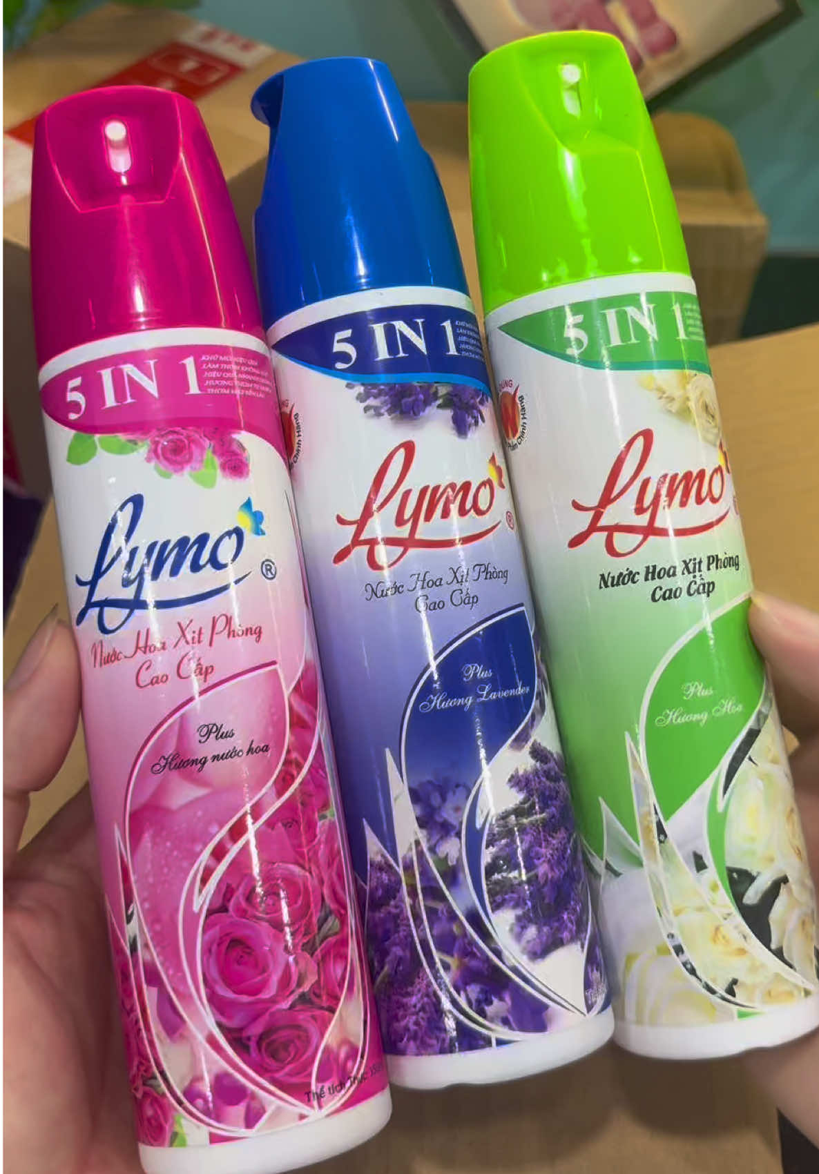 Combo 4 chai xịt phòng tinh dầu nước hoa Lymo #emkieutaphoa #xitphong #xitphonglymo #lymo #xitphongnuochoa