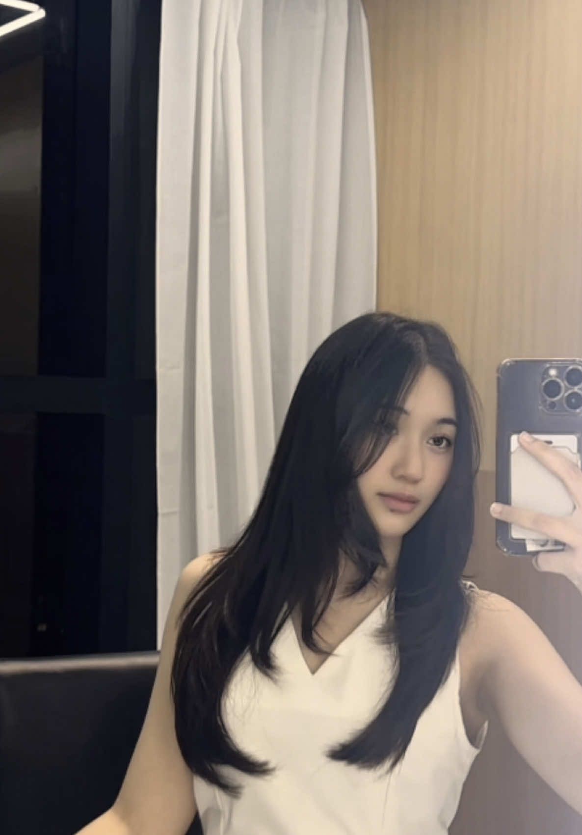 Haircut vlog🦾✨ 📍@Myyturn Sathorn  #layercut #myyturnsathorn #myyturnhaircut #hairstyle 