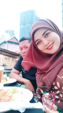 ❤️ #keluargakusurgaku  #cintahati  #hartaberharga  #santai  #makan 