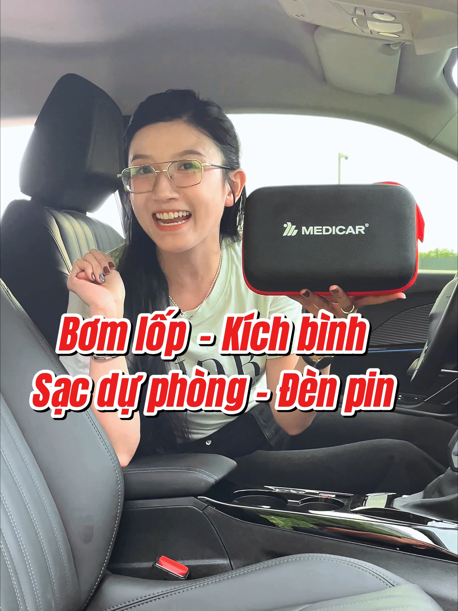 Bơm lốp kích bình V3 thế hệ mới - Bơm nhanh, Kích khỏe, Tích hợp 4 tính năng trong 1 siêu tiện lợi! #oto #xuhuong #medicar #phukienoto #maybomlop #maybomlopoto #kichbinhoto #maybom #bomlopoto #bomlopduphong #maybomhoi
