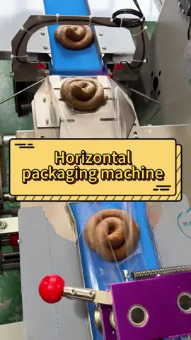 Cut me cut me!low price good quality!#packingmachine #automatic #automaticbagpacking #agents #horizontalpackingmachine 