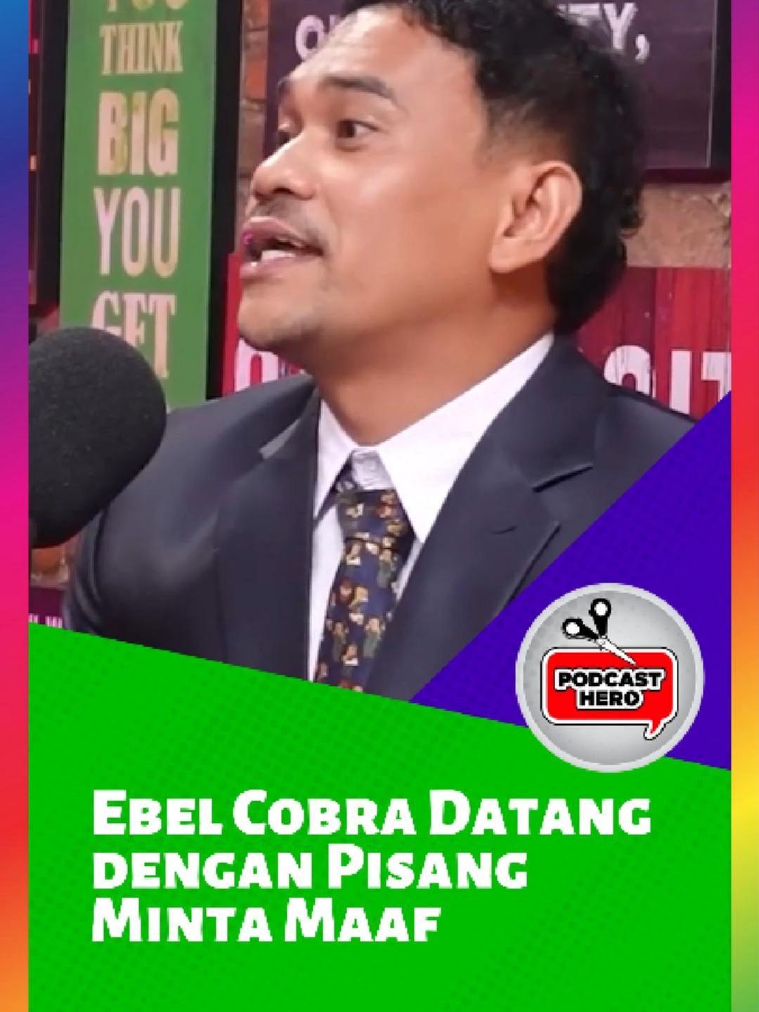 Ebel Cobra Datang dengan Pisang Minta Maaf Ebel Cobra datang membawa pisang untuk melamar kerja kembali setelah resign 3 kali dari Goyang Lidah karena salah paham kata 'evaluasi' sc:  Deddy Corbuzier #EbelCobra #DeddyCorbuzier #MamatGunShop #Komedi #humor #lucu #podcastkomedi #podcasthumor #podcastlucu
