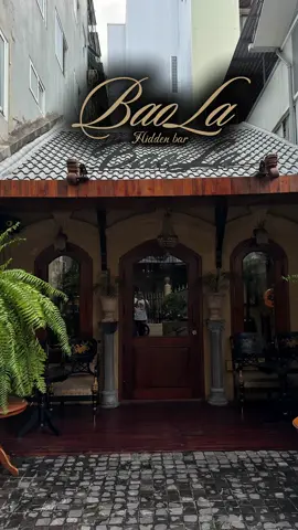 Một quán hidden bar mới toanh núp trong con hẻm nhỏ, mang vibe nghệ nghệ rất đáng để đi thử 🤩🤩 #baoLa #xuhuong #viral #fypシ゚ #dicaphenao 