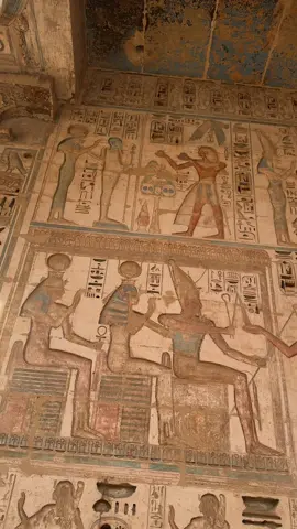 Part 10| Medinet Habu.  King Ramses III, the most famous ruler of Egypt’s Twentieth Dynasty, built the stunning Temple of Medinet Habu for his funeral rites and to honor the god Amun. Inspired by the Ramesseum, it’s famous for its beauty, preservation, and grand design—massive walls, gates, courtyards, columned halls, chapels, a royal palace, and stables. Its carvings show Ramses III’s battles against Libyans and the Sea Peoples, scenes of hunting, exploration, and worship. The temple was also a fortified refuge during attacks, reflecting the turbulent politics of his reign, which ended in a palace conspiracy. #egipto #luxor #temple #medinethabu #travel