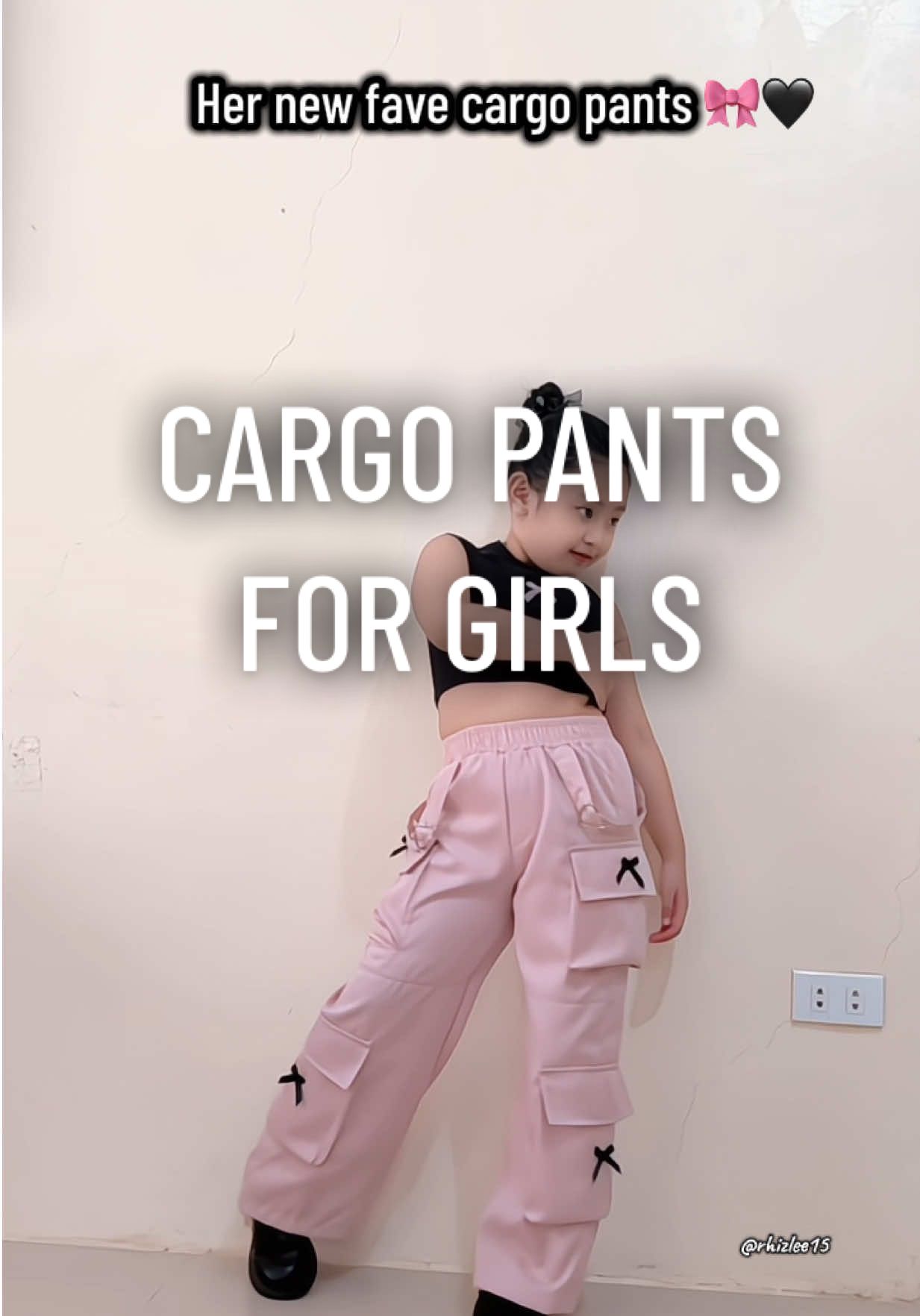 Playtime fits never looked this bow-tiful 🧿🎀✨#KidsOOTD #CargoPants #BowOutfit #pantsforkids #pinklover 