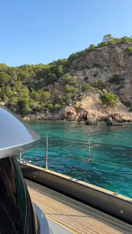 morning well spent #yacht #yachting #yachtlife #boat #boatlife #mallorca #Summer #sunreefyachts 