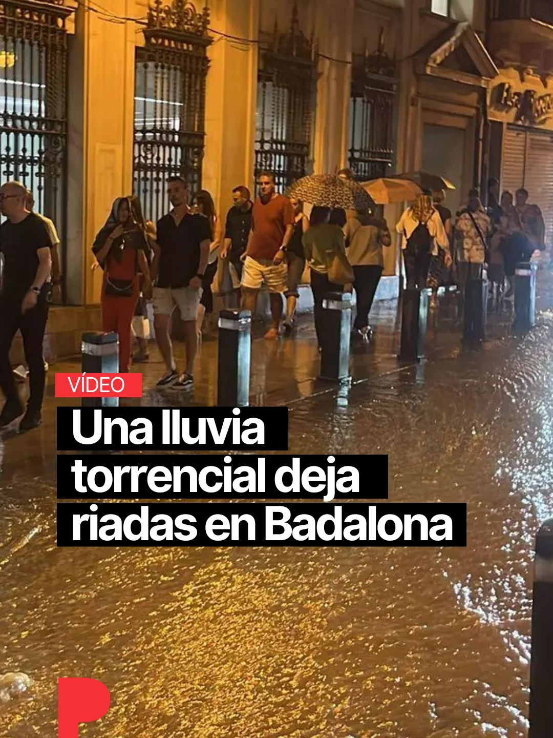 Una lluvia torrencial deja riadas en el centro histórico de Badalona #badalona #news #meteo