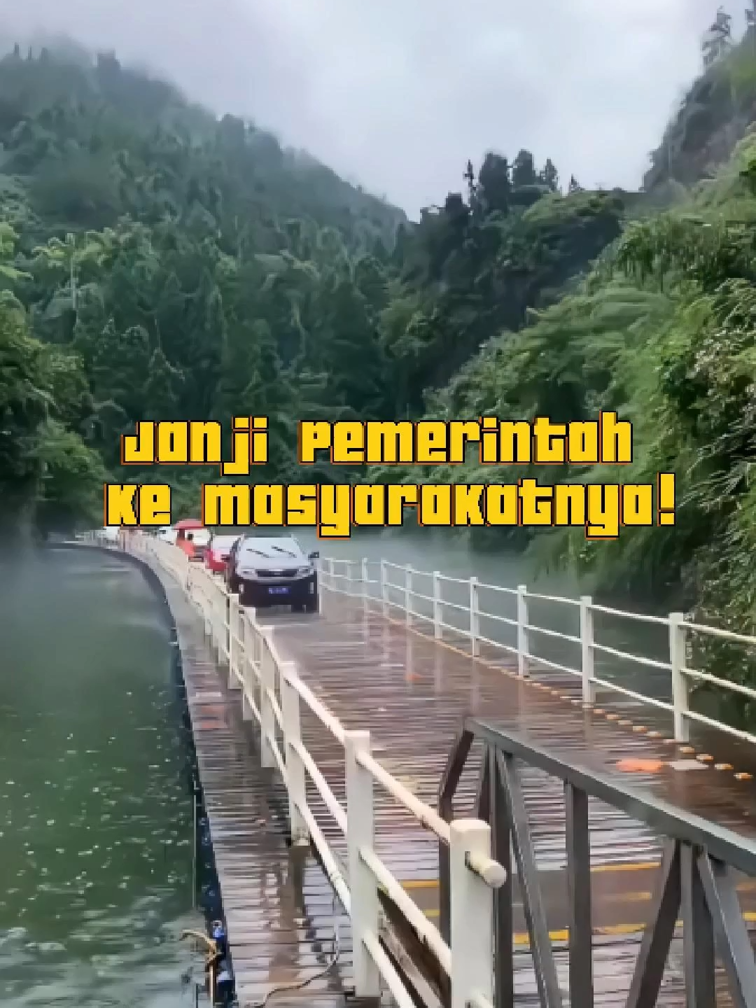 Bukan sekadar jalan penghubung, tapi sebuah pengalaman berjalan di atas air, menyatu dengan sejarah, dan kagum pada kreativitas manusia. 🚶‍♂🚋 #ShiziguanFloatingBridge #travel #konstruksi #pemerintah #teknologi #fyp