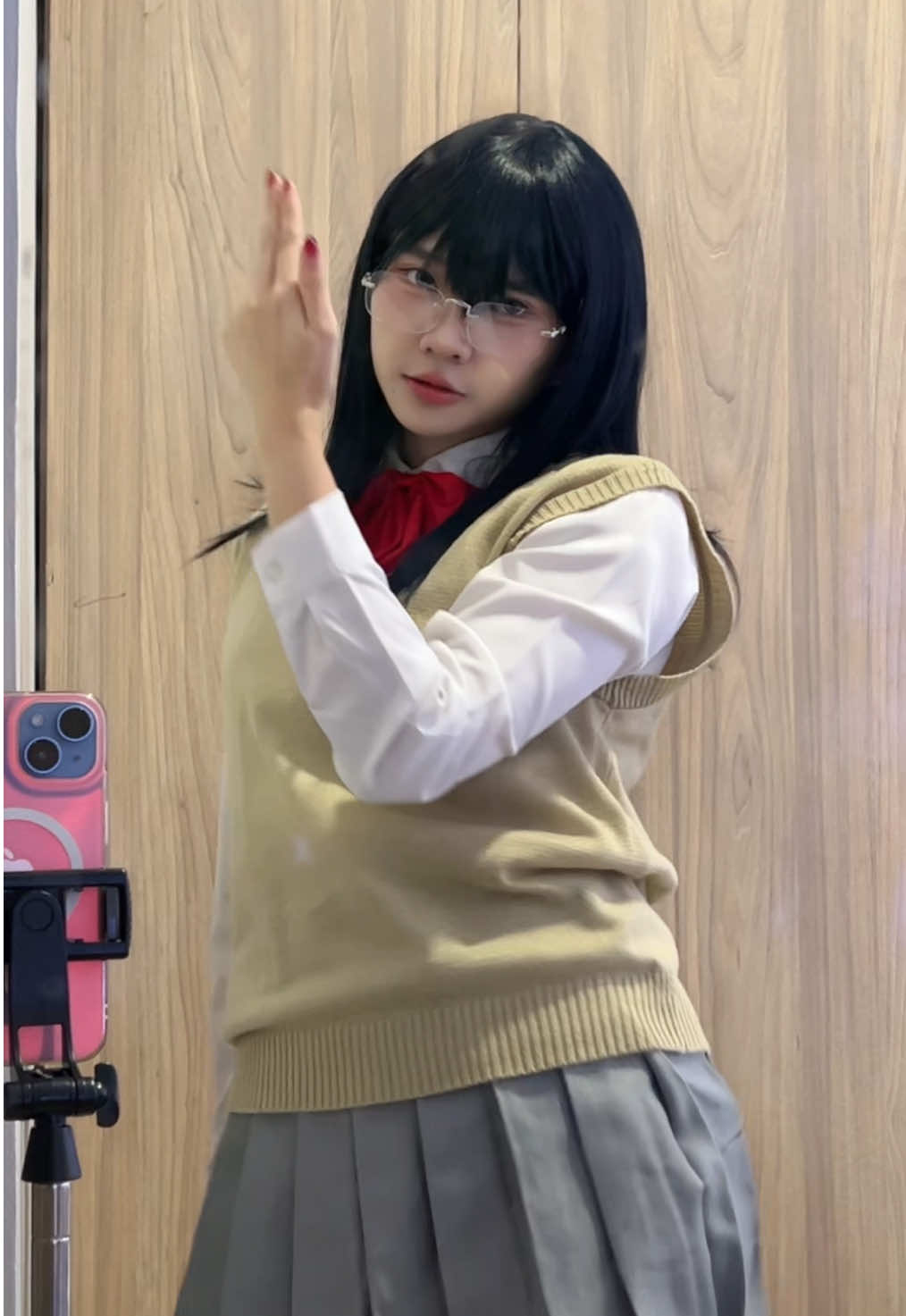 kiyoko join this trend🤓☝🏻 #kiyokoshimizu #kiyokoshimizucosplay #haikyuu 