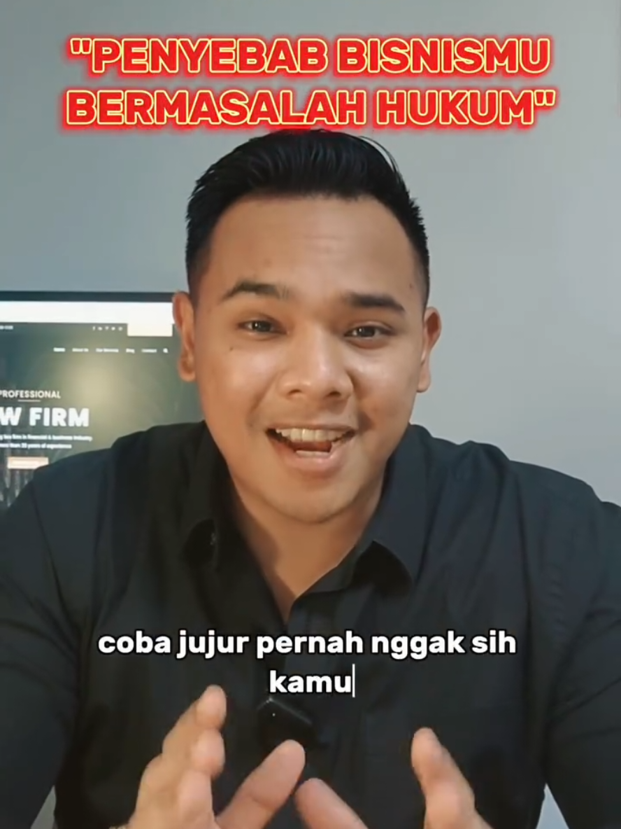 📜 Kontrak itu ibarat pagar rumah—kalau bolong, maling gampang masuk! 💬 DM untuk konsultasi review kontrak sebelum terlambat. -- 👨‍🎓 Surya Dharma SH.  ⚖️ Pengacara @4pillars.consulting Waris 💰 | Perkawinan 👨‍👩‍👦 | Properti 🏡 | Bisnis 🏢 | Pajak 🧾 📞 085 737 761 761 -- #KonsultasiHukum #LawyerBali #fourpillarsconsulting #perdata #pidana 