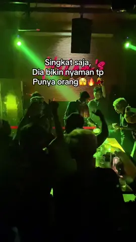 Kasus lagi🫣#fypシ゚viral #makassarhaussparty #helensmakassar #fypシ #holywings #fypシ゚viral🖤tiktok #spotlightparty 