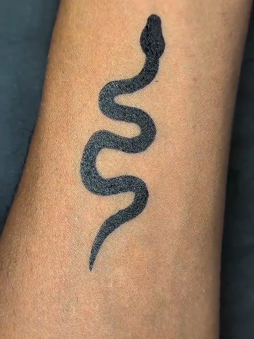 Snake tattoo idea #tattoo #tattoos #tattooartist #tattooideas #tattoolover pen tattoo idea pen tattoos idea pen tattoo ideas tattoo ideas tattoo ideas with pen pen tattoos Pen tattoos ink tattoos pen tattoos idea tutorial how to draw a tattoo with pen