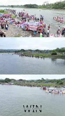 Suasana Festival Rakit Hias Dalam Rangka Memperingati HUT RI ke-80 Tahun 2025. Terlihat Pada Video Tengah Wakil Bupati Lahat Widia Ningsih Ikut Serta Dengan Menggunakan Prahu Rescue. #fyp #bursah #widia #viral #wakilbupati 