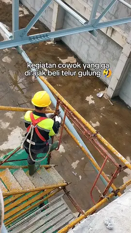 semangat bapak utun😅 #kuliproyek👷🏼 