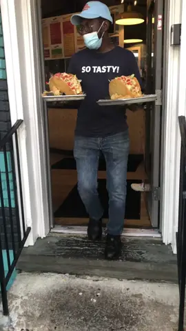 These tacos are HUGE! If you’re a big fan of tacos, definitely try this #tacos ##bigfood #titosburritosandwings
