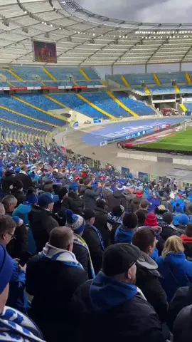 eRkę reprezentuj godnie 🔵⚪️!!! #ruchchorzów #ruch #chorzów #ruchchorzów💙🤍🔝 #ruchchorzow1920 