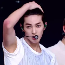 아진짜개잘생겼네#건호#fyp 